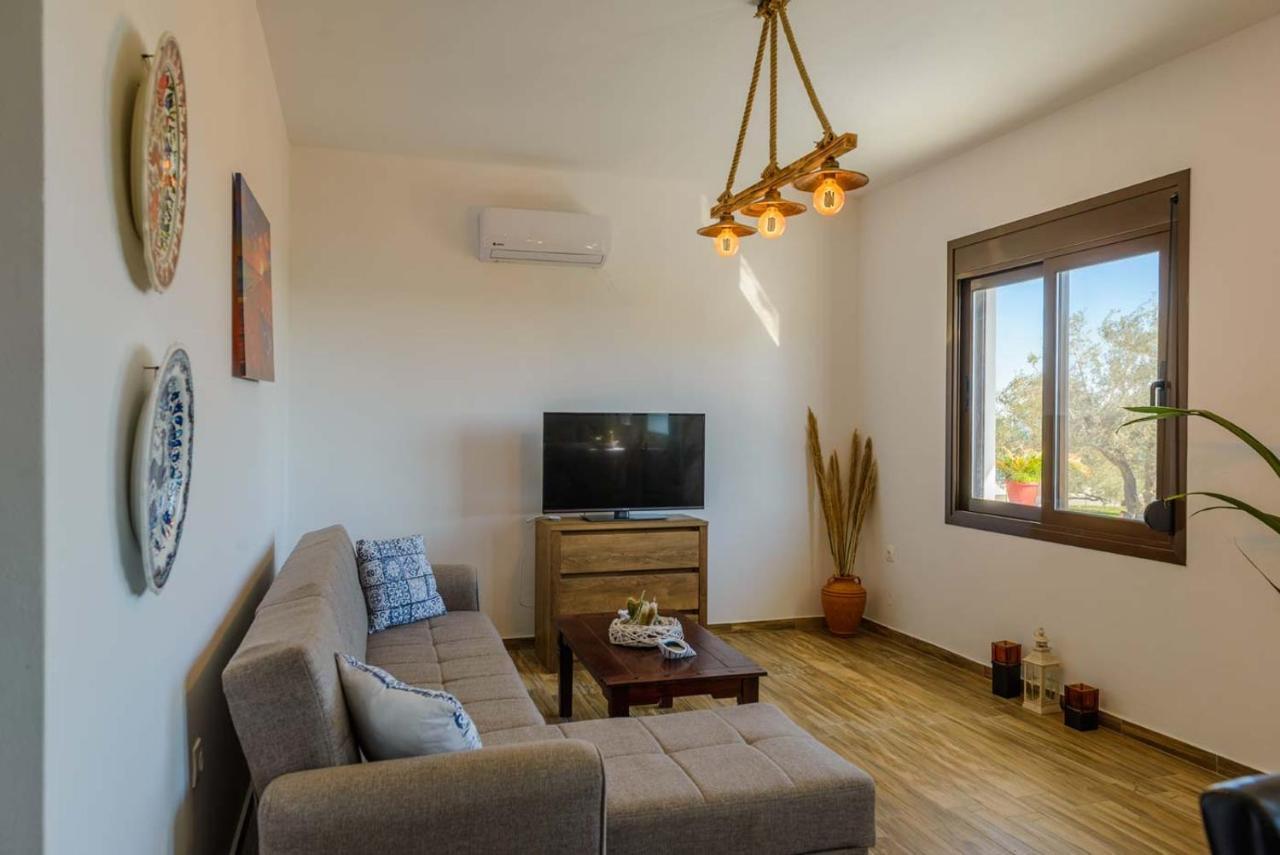 Blue Bay Villas , Ground Floor Archangelos  Ngoại thất bức ảnh