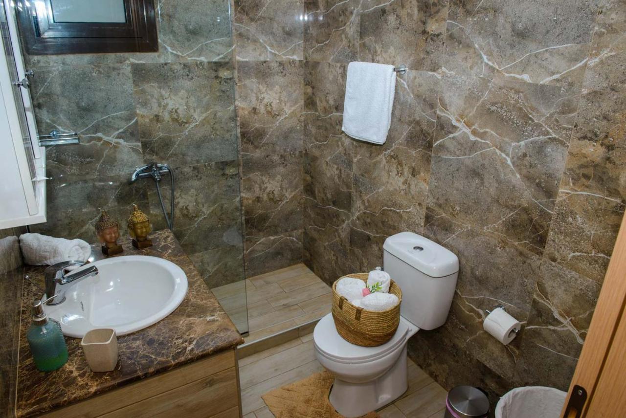 Blue Bay Villas , Ground Floor Archangelos  Ngoại thất bức ảnh