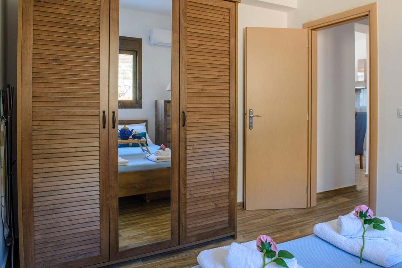 Blue Bay Villas , Ground Floor Archangelos  Ngoại thất bức ảnh